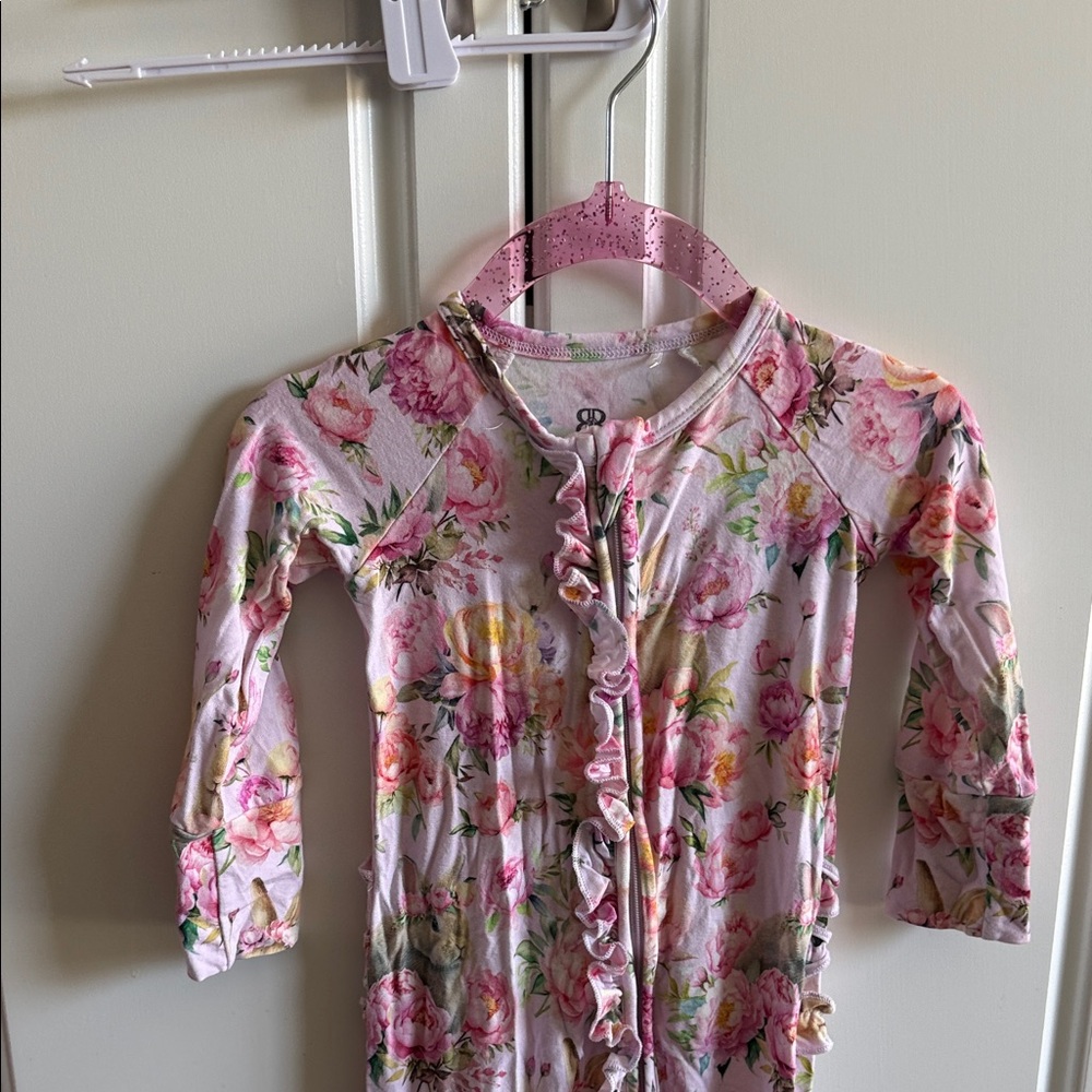Bums and Roses Easter Bunny Footie - Pink Rose Print